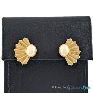 Vintage Oval Faux Pearl Fan Gold Tone Petite Clip On Earrings